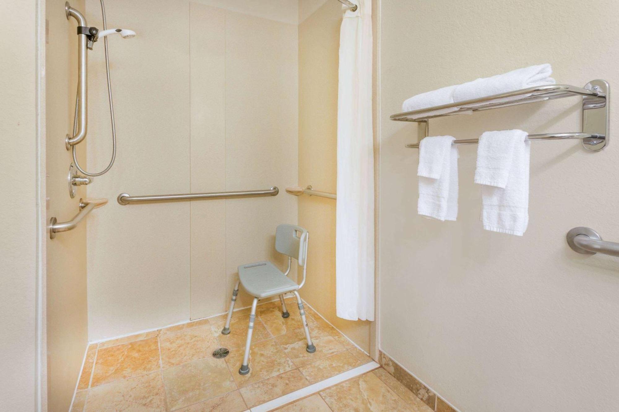 Days Inn By Wyndham Semmes Mobile Ngoại thất bức ảnh