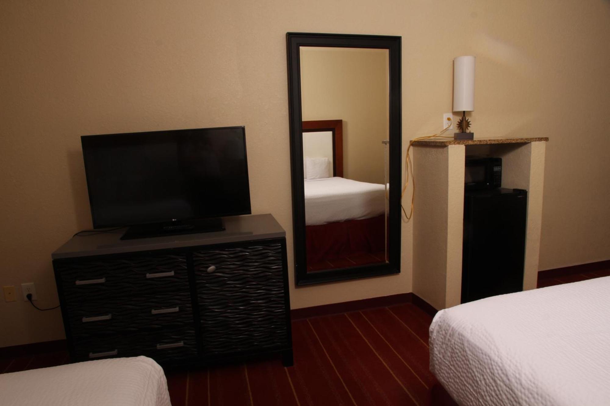 Days Inn By Wyndham Semmes Mobile Ngoại thất bức ảnh