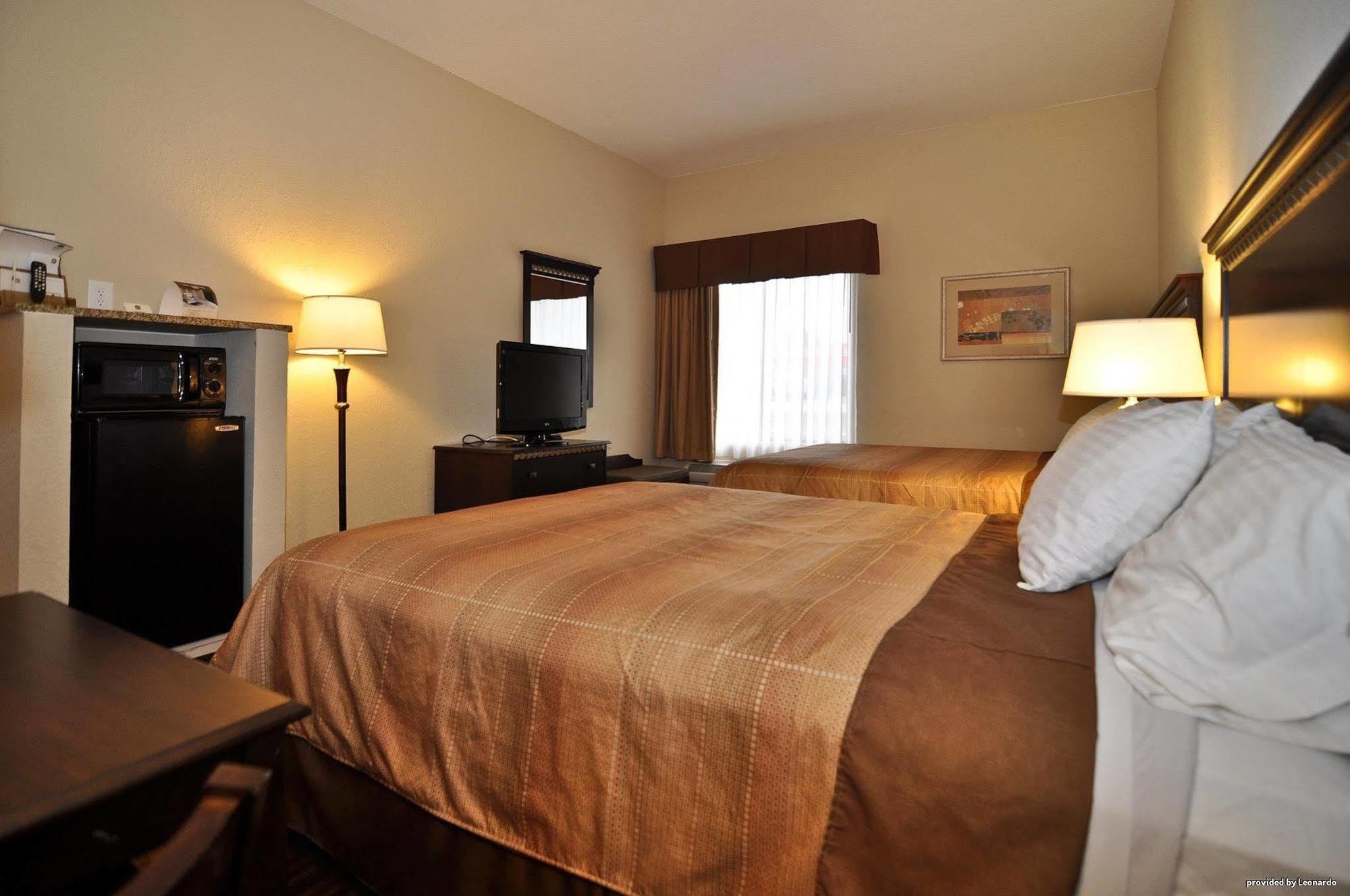 Days Inn By Wyndham Semmes Mobile Phòng bức ảnh
